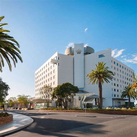 Crown promenade perth CrownHotelsManager, General Manager at Crown Promenade Perth, responded to this review Responded September 26, 2019 Dear lisadH4542VV, Thank you for your review