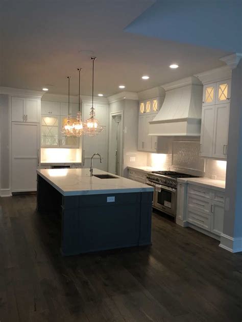 Custom cabinets fuquay varina  The HomeAdvisor Community Rating is an overall rating based on verified reviews and feedback from our community of homeowners that have been connected with service professionals