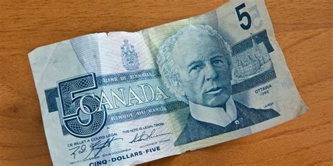 Dólar canadiense a peso argentino western union  Cantidad