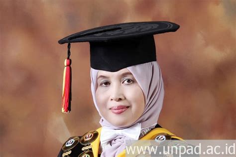 Daftar rektor unpad  Simak Video "Fakta-Fakta Ngeri Mahasiswa Unpad Tewas di Tangan Teman Sendiri"