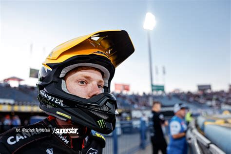 Dan bewley store FOR NATURE SOLUTIONS FIM SPEEDWAY GP OF POLAND – TORUN SCORES: 1 Martin Vaculik 20, 2 Bartosz Zmarzlik 18, 3 Leon Madsen 16, 4 Maciej Janowski 14, 5 Mikkel Michelsen 12, 6 Fredrik Lindgren 11, 7