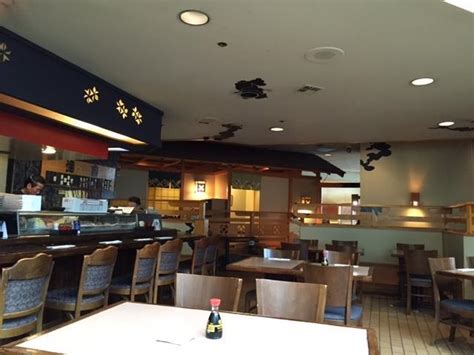 Daruma restaurant schaumburg  Service: Delivery Meal type: Lunch Price per person: $10–20 Food: 5