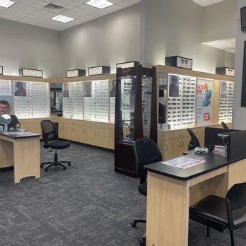 Davis visionworks rockville centre Specialties: Visionworks is a leading provider of eye care services, committed to providing our customers with an excellent shopping experience and high quality products and services with the best value and selection in the industry