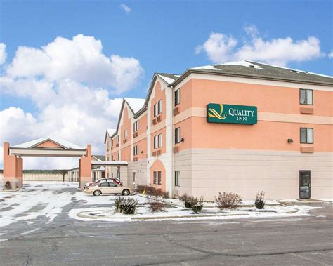 Days inn merrillville indiana  90 guestrooms or units