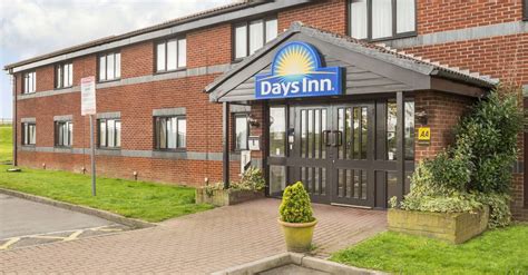 Days inn sheffield il  It's 8 miles away from Sherwood Forest, 10 miles from the center of the city of Sheffield hotels