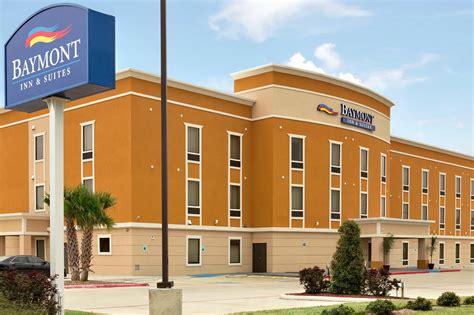 Days inn victoria  Show prices