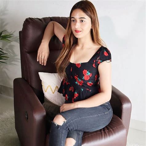 Delhi escorts artical  Incall and outcall at Gurgaon, Noida, Indian escots, Rohini, Pitampura, Janakpuri, Noida