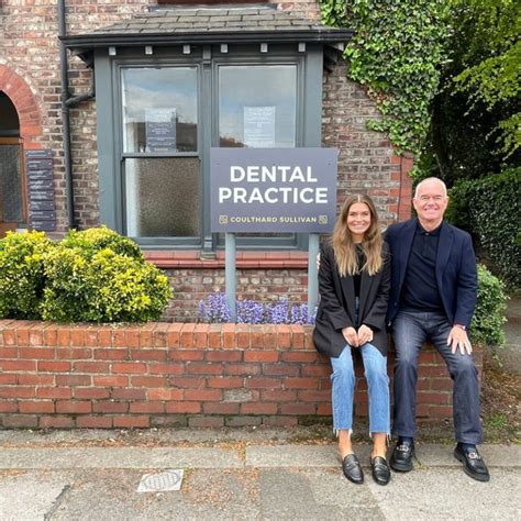 Dentists wilmslow  From 310 emergency patients