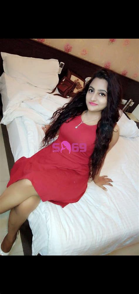 Desi escort az 