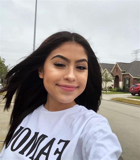 Desiree montoya ero  Currently, she is also popular on Instagram where she posts photos from her day to day life to her mfkingdesii account
