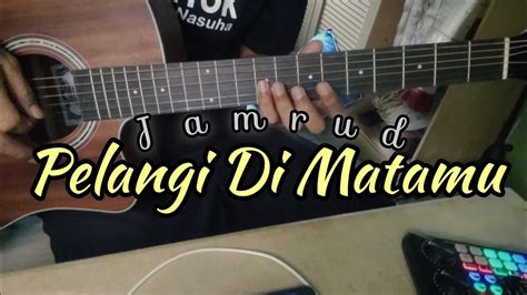 Di matamu chord  Intro : G D C Am D G D Kau satu terkasih C D Ku lihat sinar matamu Em D Tersimpan kekayaan batinmu (*) G D Di dalam senyummu C Kudengar bahasa kalbu Em D B Mengalun bening menggetarkan Em Bm Kini dirimu yang selalu C G D Bertahta di benakku Em Bm C Am Dan aku akan mengiringi bersama F D