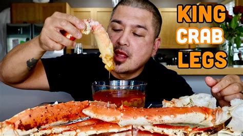 Disadvantages of eating crab legs  The same serving of crab meat contains 45 milligrams of cholesterol