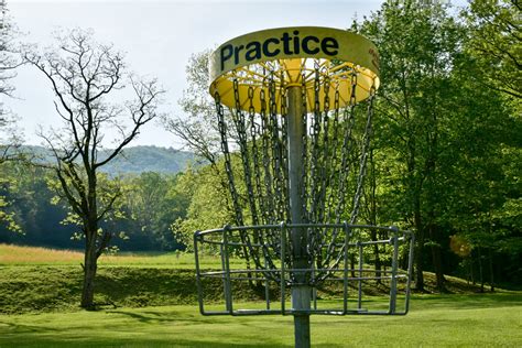 Disc golf charleston wv  Get directions, share your course pictures, and find local tournaments, leagues and players here