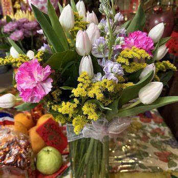 Ditmars flower shop  100% Florist-Designed and Hand-Delivered! Same-Day Design and Hand-Delivery!* 2911 Ditmars Blvd, Astoria, NY 11105 (718) 726-4453 