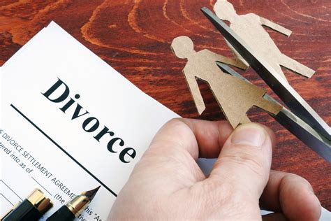 Divorce attorney kenosha  Typically negotiations between alimony, child custody, and the division of community assets are solely handled between two divorce attorneys
