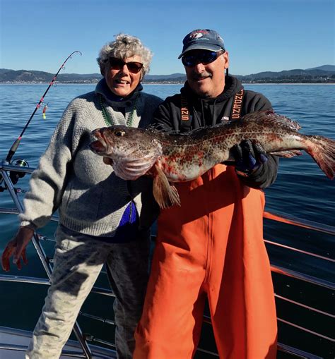 Dockside charters fishing report The Oregon Coast has a plethora of fishing charters for those wishing to catch fish on the open seas