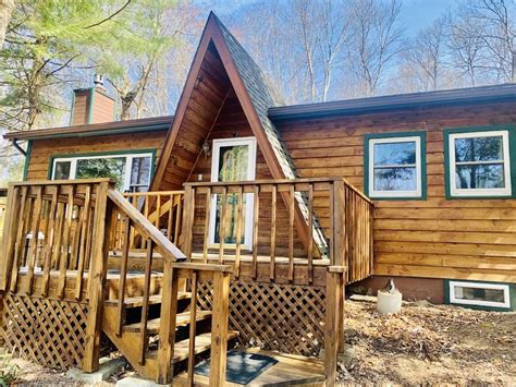 Dog friendly cabins poconos Explore an array of Big Bass Lake vacation rentals, including houses, cabins & more bookable online