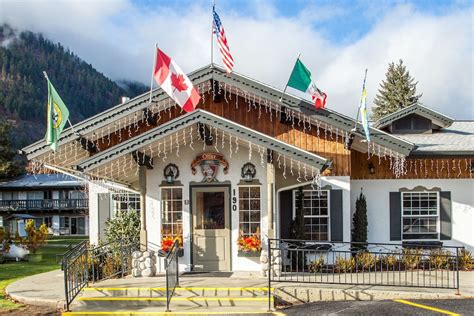 Dog friendly hotel leavenworth  Coming from out of town? Get a discounted rate on pet friendly hotels in Downtown Leavenworth