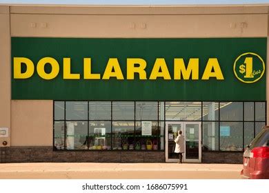 Dollarama 16th ave Dollarama offers the possibility to pick up your order from a Pickup Centre (Penguin Pickup/UPS store)