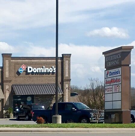 Dominos mt airy nc  Sign up for Domino's email & text offers to get great