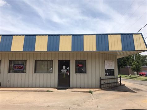 Donut palace ponca city Turtle's Donut Shoppe