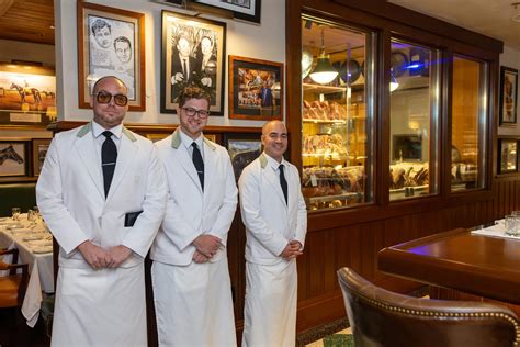 Dress code gallaghers steakhouse nyc  If you’re dining at this age-old institution, you must order the Legendary Mutton Chop