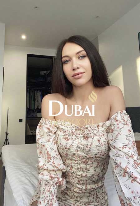 Dubai escort big booty 