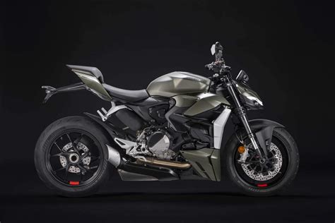 2024 Ducati Streetfighter V2 Complete Specs and Images