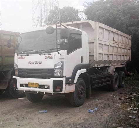 Dump truck index 24  Untuk Anda yang membutuhkan sewa dump truck di Diwek - Jombang dapat menghubungi vendor