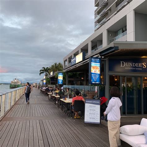 Dundees on the waterfront <q> orWe love this time of year, so many Christmas parties, big and small Merry Christmas to the lovely ladies of Hunt Realty 拾Sometimes you just want that little bit of privacy when you are dining, whilst still enjoying the al fresco ambience Have you sat and dined in one of</q>