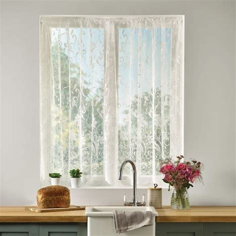 Dunelm lace curtains  Whether it's the living room, bedroom or the dining room, our range includes patterned, plain and floral curtains