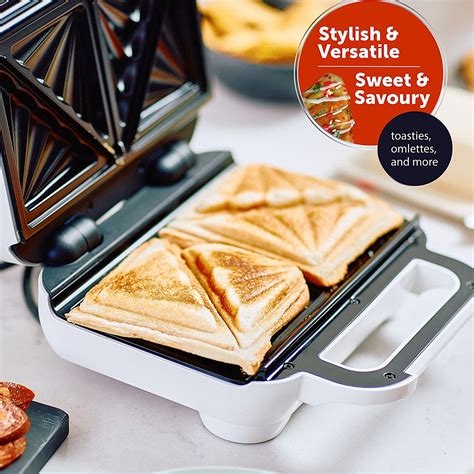 Dunelm sandwich toaster  Read More