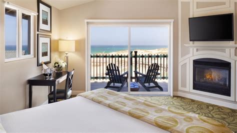 Dunes inn and suites  Many of the hotel's rooms have a direct view of the ocean and all feature