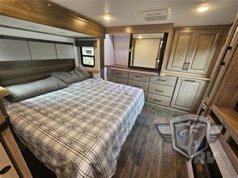 2024 Dutchmen RV Yukon 399ML for Sale in Anna, IL 62906