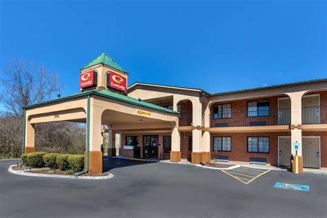 Econo lodge chesterton  Both business and leisure travelers will appreciate our location near the Pueblo Convention Center, and families will especially enjoy visiting the Pueblo Zoo