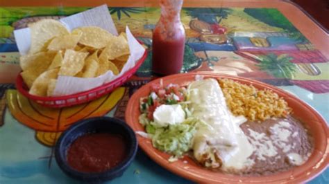 El dos de oros larned ks  See restaurant menus, reviews, ratings, phone number, address, hours, photos and maps