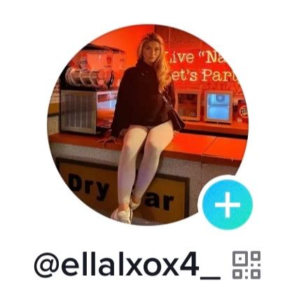 Ellalxoxx_ 5K Followers