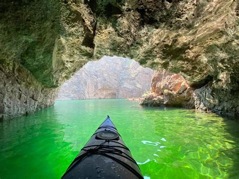 Emerald cave kayaking vegas  9