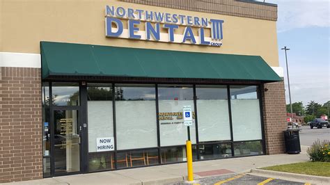 Emergency dentist gurnee il  495 North Riverside Dr