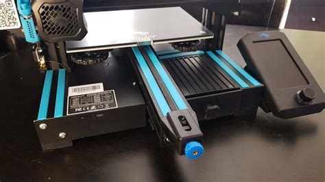 Ender 3 v2 slot covers This box is designed for my Ender 3 Max running Octoprint and silent fans