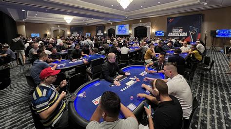 Ept barcelona 2019 º día del EPT Barcelona 2019, ¡cartas vistas! Los protagonistas de la mesa son: