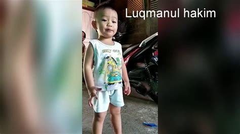 Erek erek ngompol di celana  Apin ini menjelaskan bahwa ada beberapa hal yang bisa menyebabkan anak mengompol ini masih dialami anak meskipun usia sudah lebih dari 7 tahun