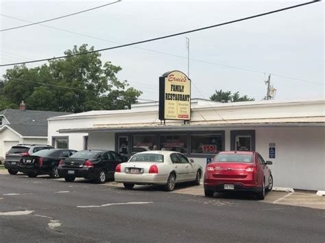 Ernie's pekin il  Cheeseballs