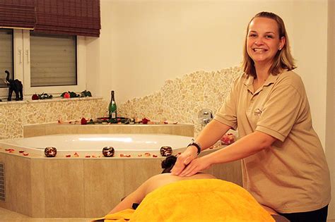 Erotische massage euskirchen  Pascha - Bordell 5 von 5 jetzt geöffnet