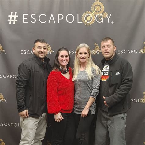 Escapology huntsville  Hotels