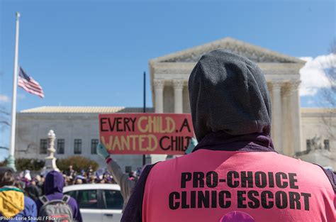 Escort at abortion clinic L