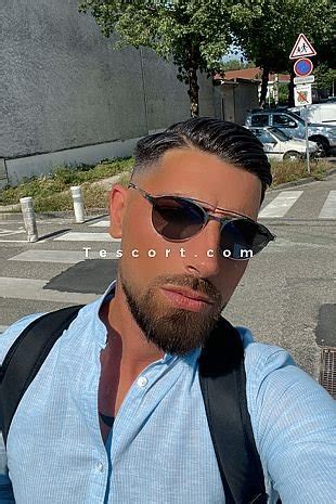 Escort boy grenoble  Budapest, Hungary