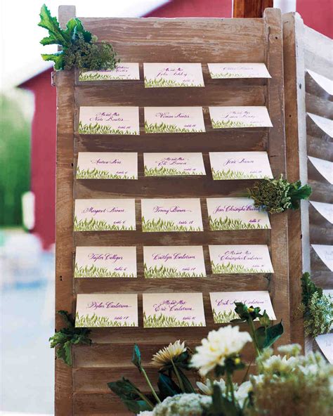 Escort cards for garden wedding  Menus Free Watercolor Editable Wedding Menu