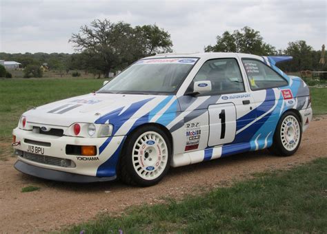 Escort cosworth rally The Escort RS Cosworth was the homologation model so that Ford could enter Group A in WRC
