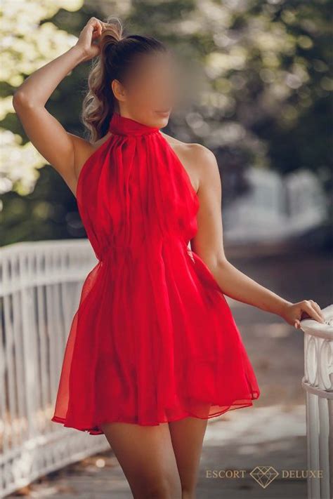 Escort entjungfern weilburg  Im Stundenpreis der Escort Lady enthalten ist üblicherweise die Provision für die Leistung der Escort-Agentur in